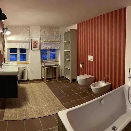 Casa de Férias Zum Ambtbauer - Historisches Haus Aus 1604 Fuchstal